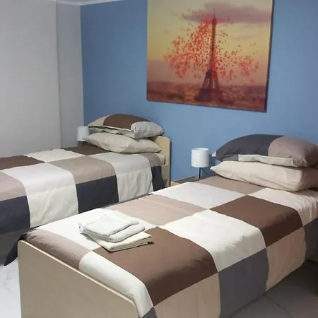 38 Guest house